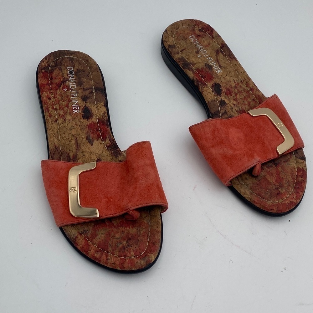 Donald J. Pliner Coral Slide Sandals Gold Accent women 6M suede casual vacation